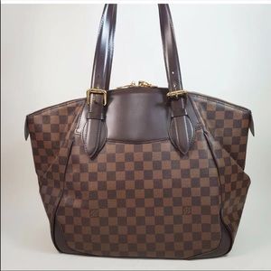 Louis Vuitton Verona hobo